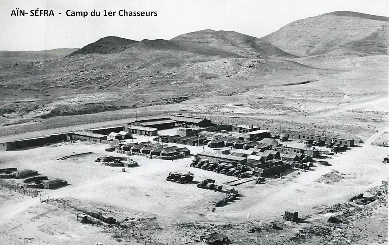 Ain-Sefra - 1er Chasseurs - Vue aerienne sur le Camp.jpg